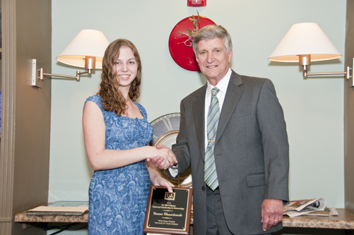 (l-r) Vanna Chmielewski, Dr. Aaron (Bill) Williams