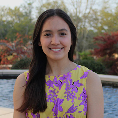 Madison Peters Headshot